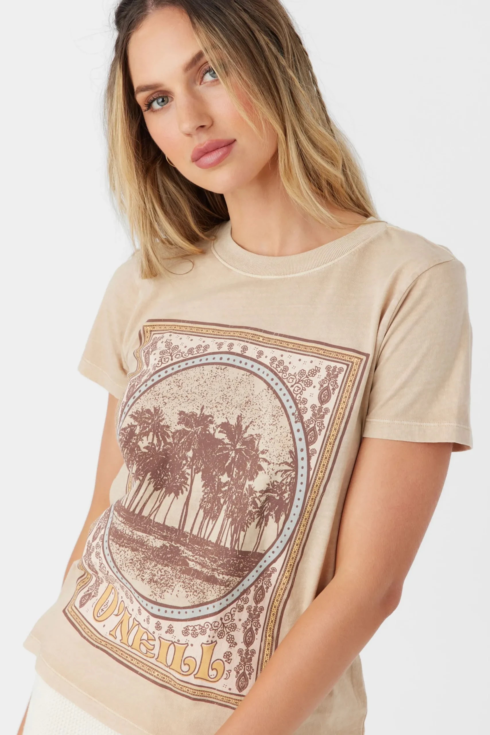 Women O’Neill Graphic Tees & Tanks<ALL DAY TEE