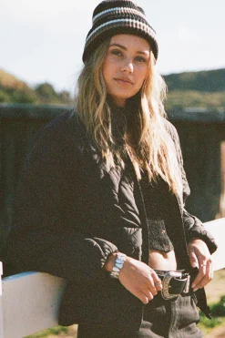 Women O’Neill Jackets<EDEN NYLON WAVE QUILTED ZIP JACKET