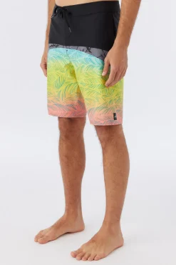O’Neill Performance<HYPERFREAK TECH BLOCK 20" BOARDSHORTS
