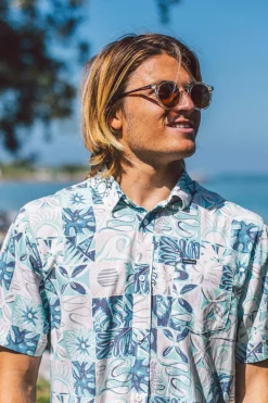 O’Neill Shirts & Flannels<OASIS ECO MODERN FIT SHIRT