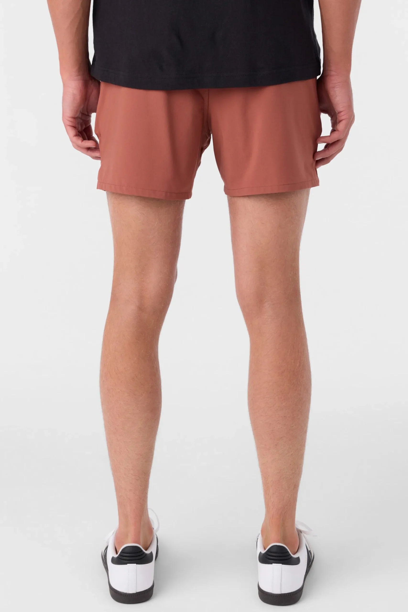 O’Neill Shorts<PERFORM LINED 15" ATHLETIC SHORTS