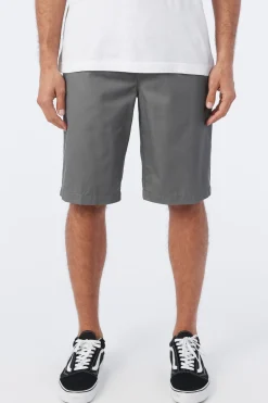 O’Neill Shorts<REDWOOD 22" CHINO SHORTS