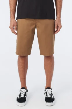 O’Neill Shorts<REDWOOD 22" CHINO SHORTS