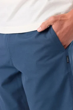 O’Neill Shorts<RESERVE LIGHT CHECK 19" HYBRID SHORTS