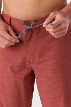 O’Neill Shorts<RESERVE SLUB 20" HYBRID SHORTS
