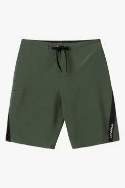 O’Neill Performance<SUPERFREAK SOLID 21" BOARDSHORTS
