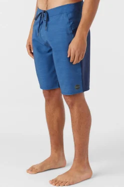 O’Neill Performance<TRVLR ENDURO 20" BOARDSHORTS