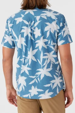 O’Neill Shirts & Flannels<TRVLR UPF TRAVERSE STANDARD FIT SHIRT