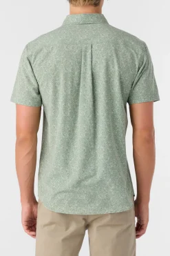 O’Neill Shirts & Flannels<TRVLR UPF TRAVERSE STANDARD FIT SHIRT