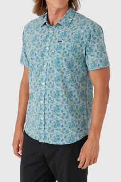 O’Neill Shirts & Flannels<TRVLR UPF TRAVERSE STANDARD FIT SHIRT