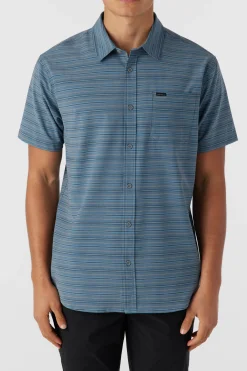 O’Neill Shirts & Flannels<TRVLR UPF TRAVERSE STRIPE STANDARD FIT SHIRT