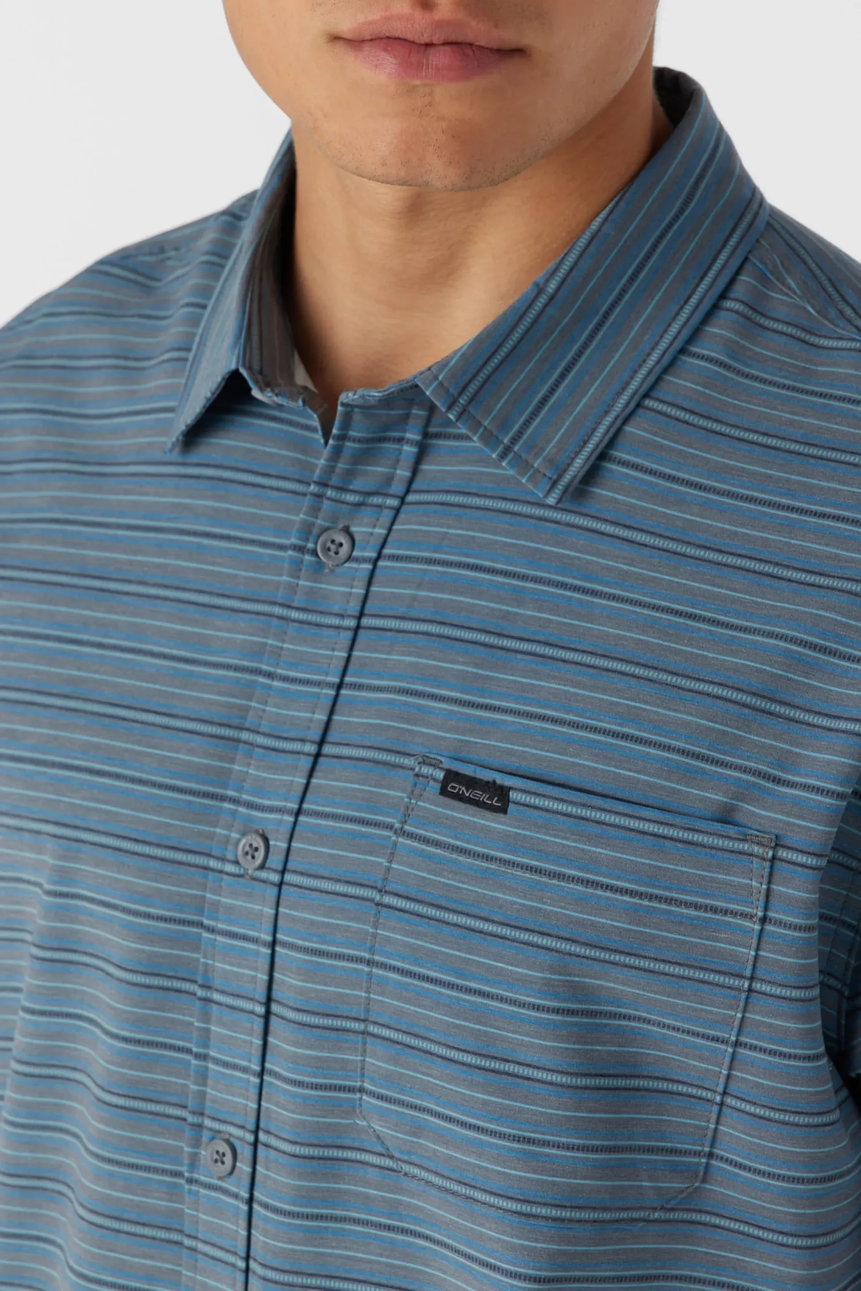 O’Neill Shirts & Flannels<TRVLR UPF TRAVERSE STRIPE STANDARD FIT SHIRT