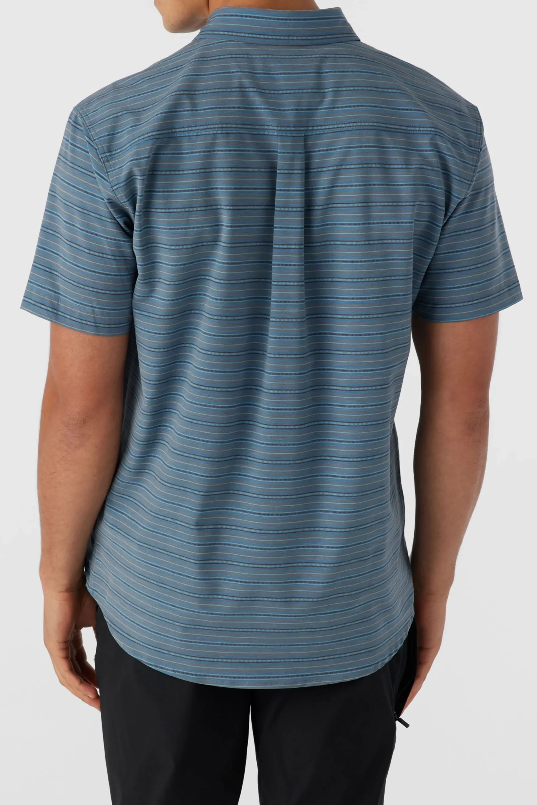 O’Neill Shirts & Flannels<TRVLR UPF TRAVERSE STRIPE STANDARD FIT SHIRT